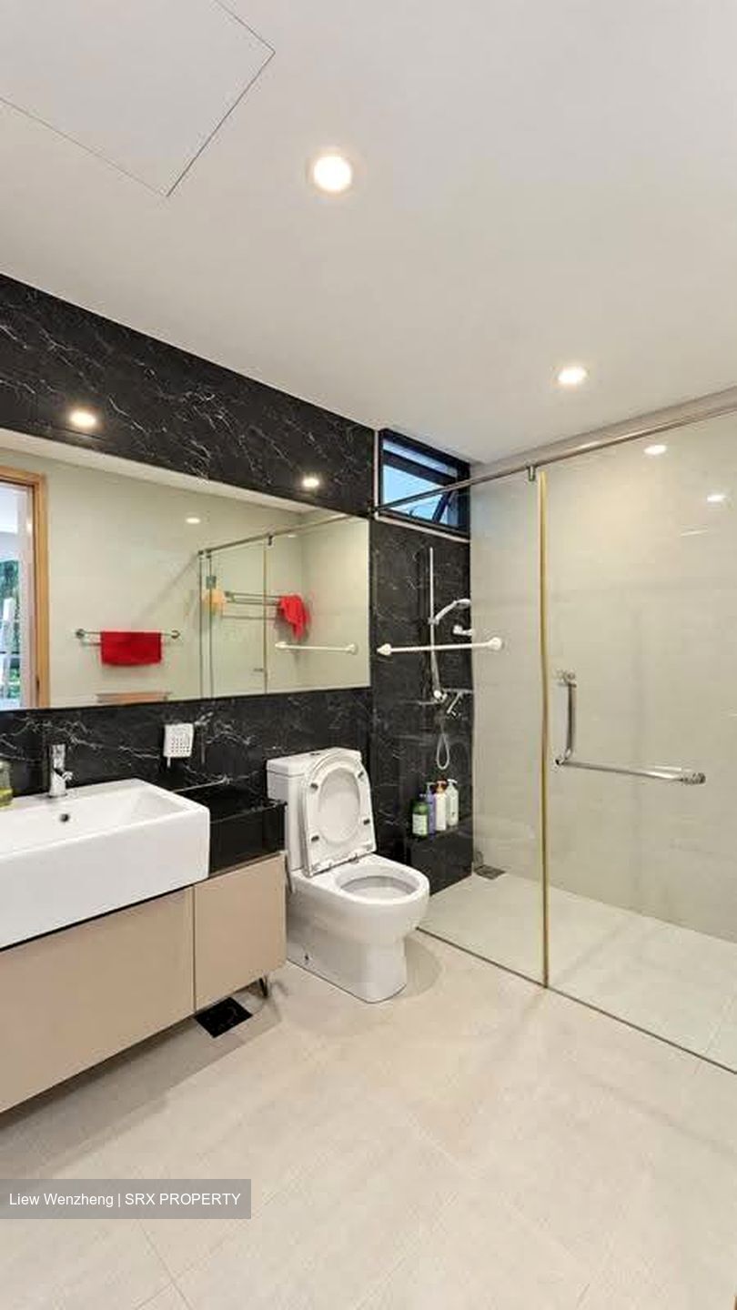 Esparina Residences (D19), Condominium #628359501